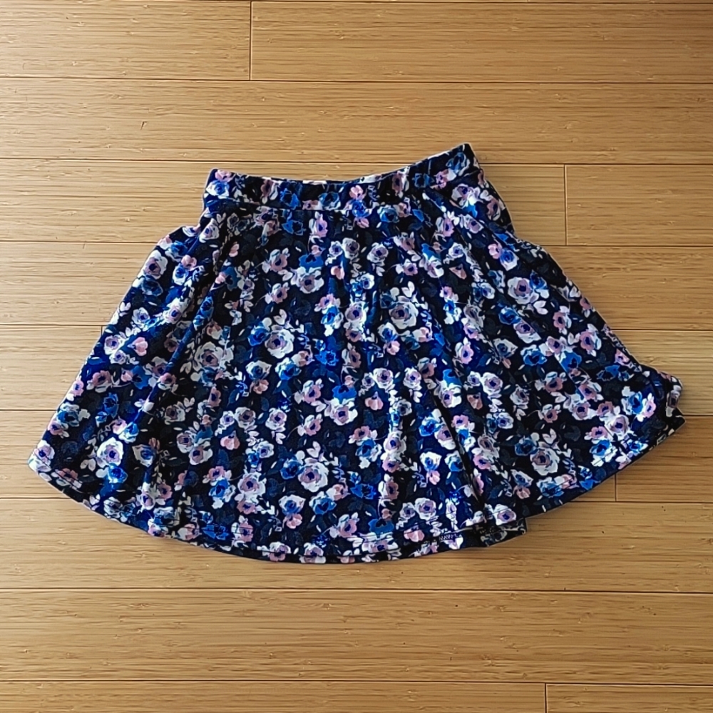Cotton On blue floral skater skirt